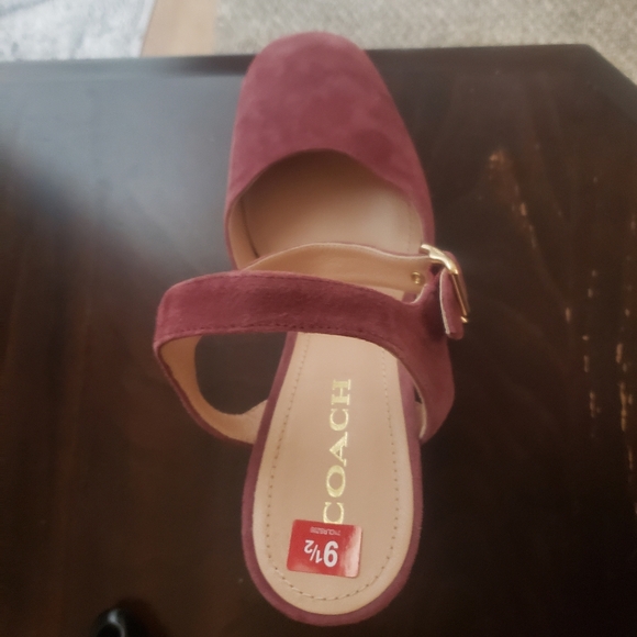 Coach Women's Burgundy Platform Heels - Picture 2 of 11